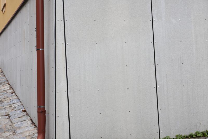 Cement Sidings in Landscaping